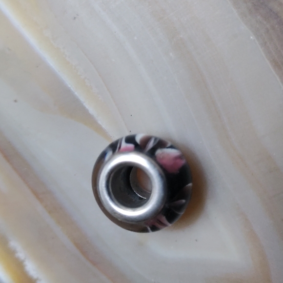 Vintage Glass bead-$5 add on - Picture 2 of 3